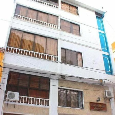 Hotel Roca & Mar Santa Marta  Exterior photo