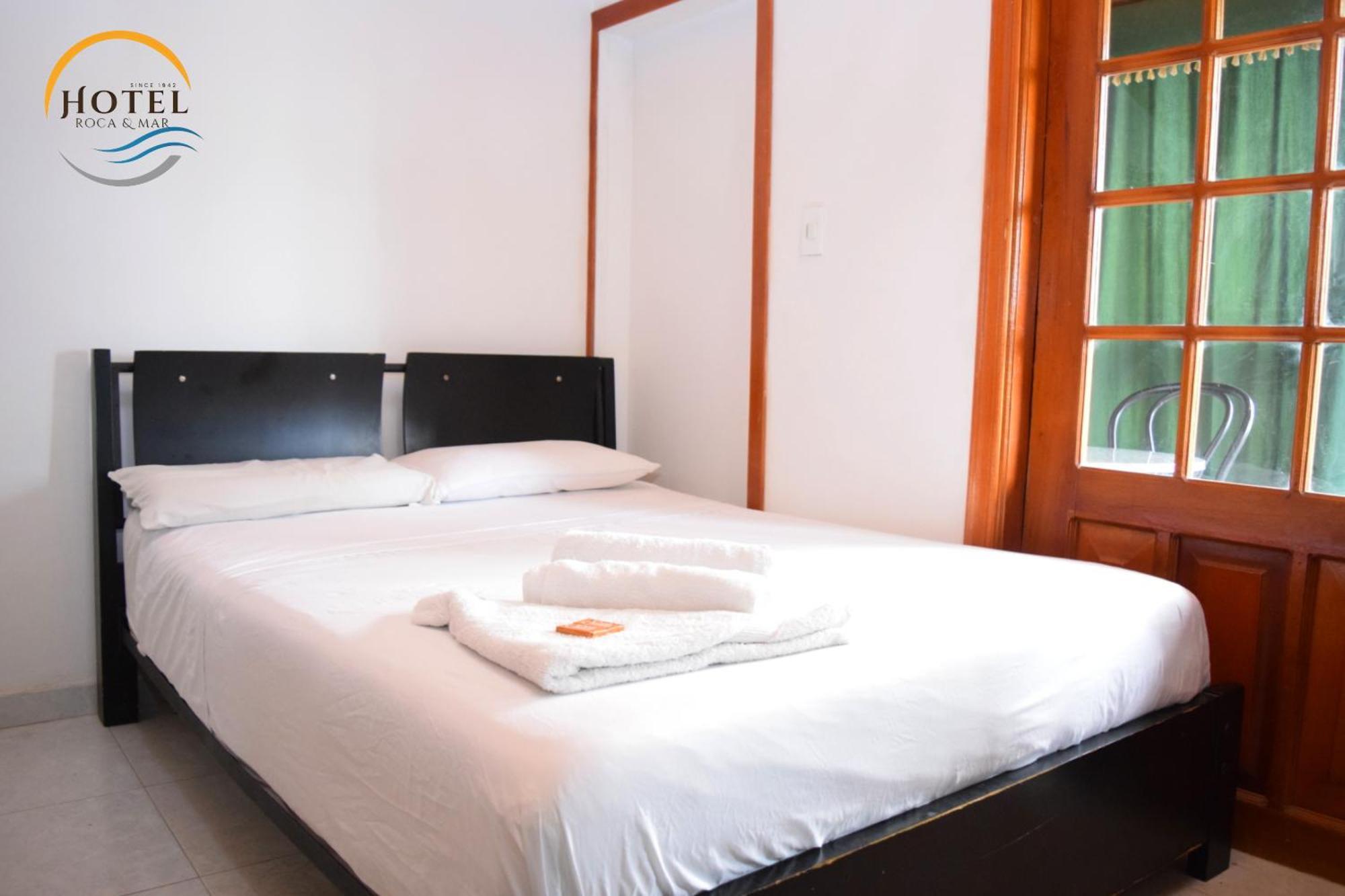 Hotel Roca & Mar Santa Marta  Exterior photo