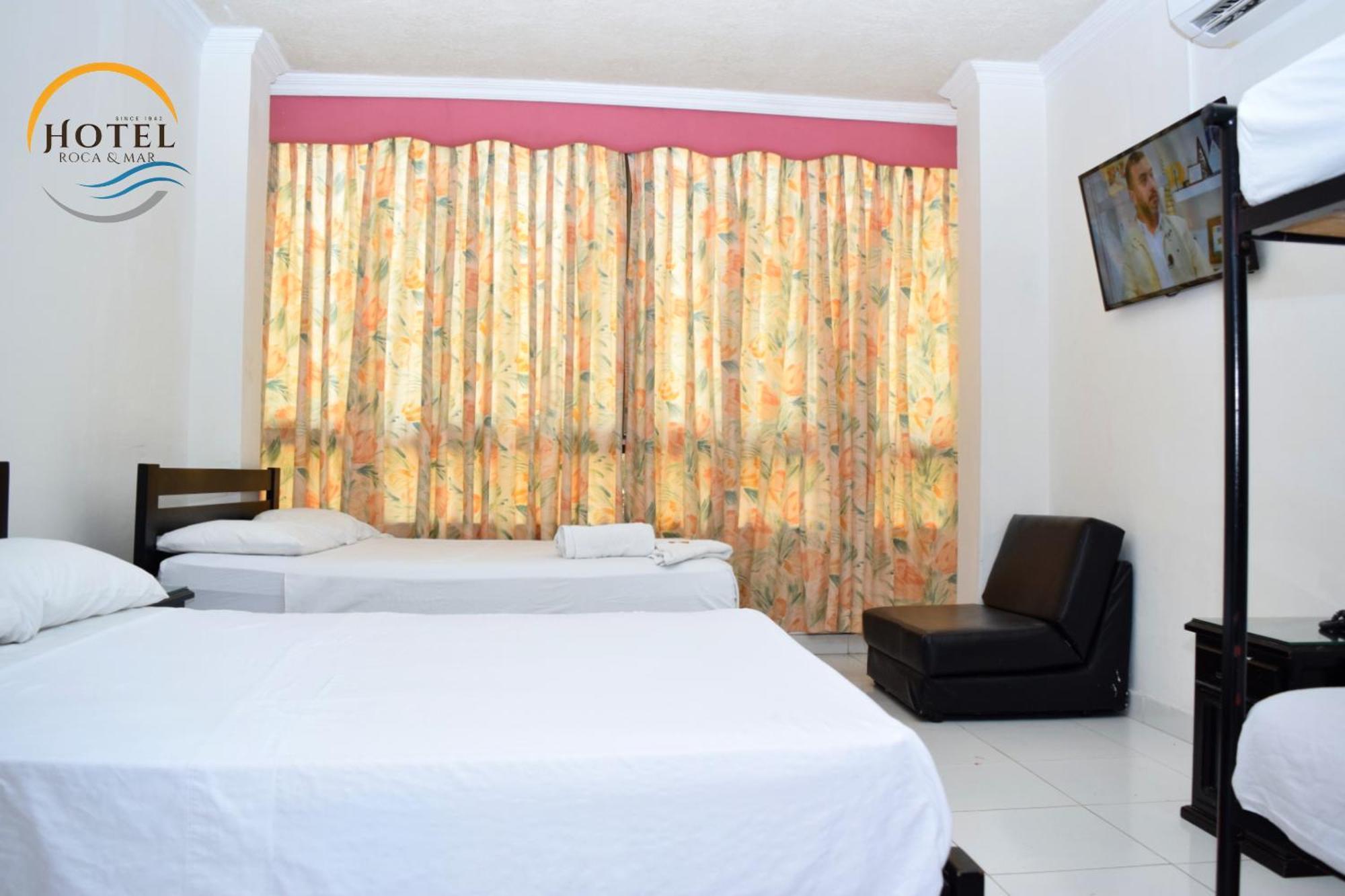 Hotel Roca & Mar Santa Marta  Exterior photo