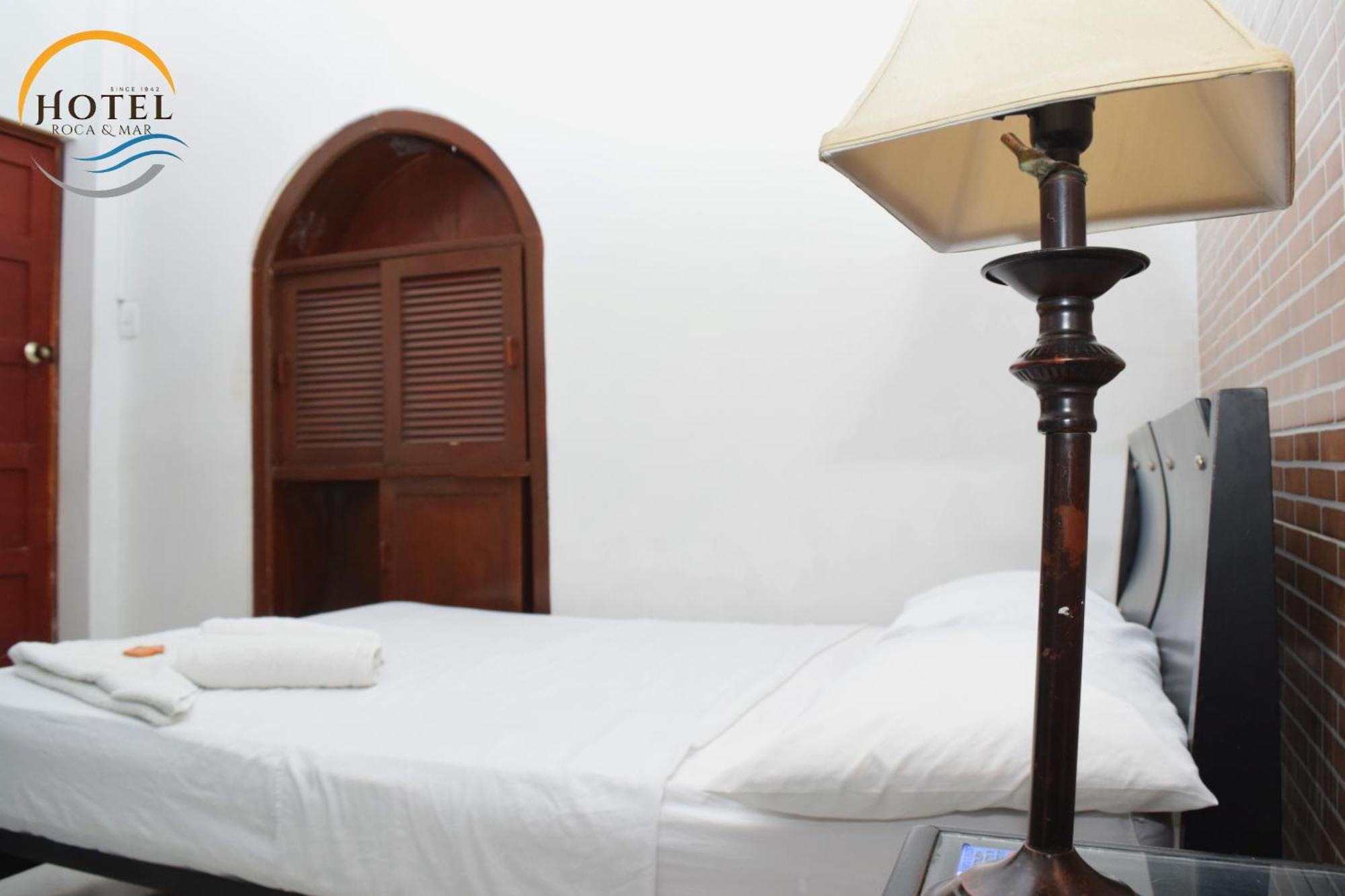 Hotel Roca & Mar Santa Marta  Exterior photo