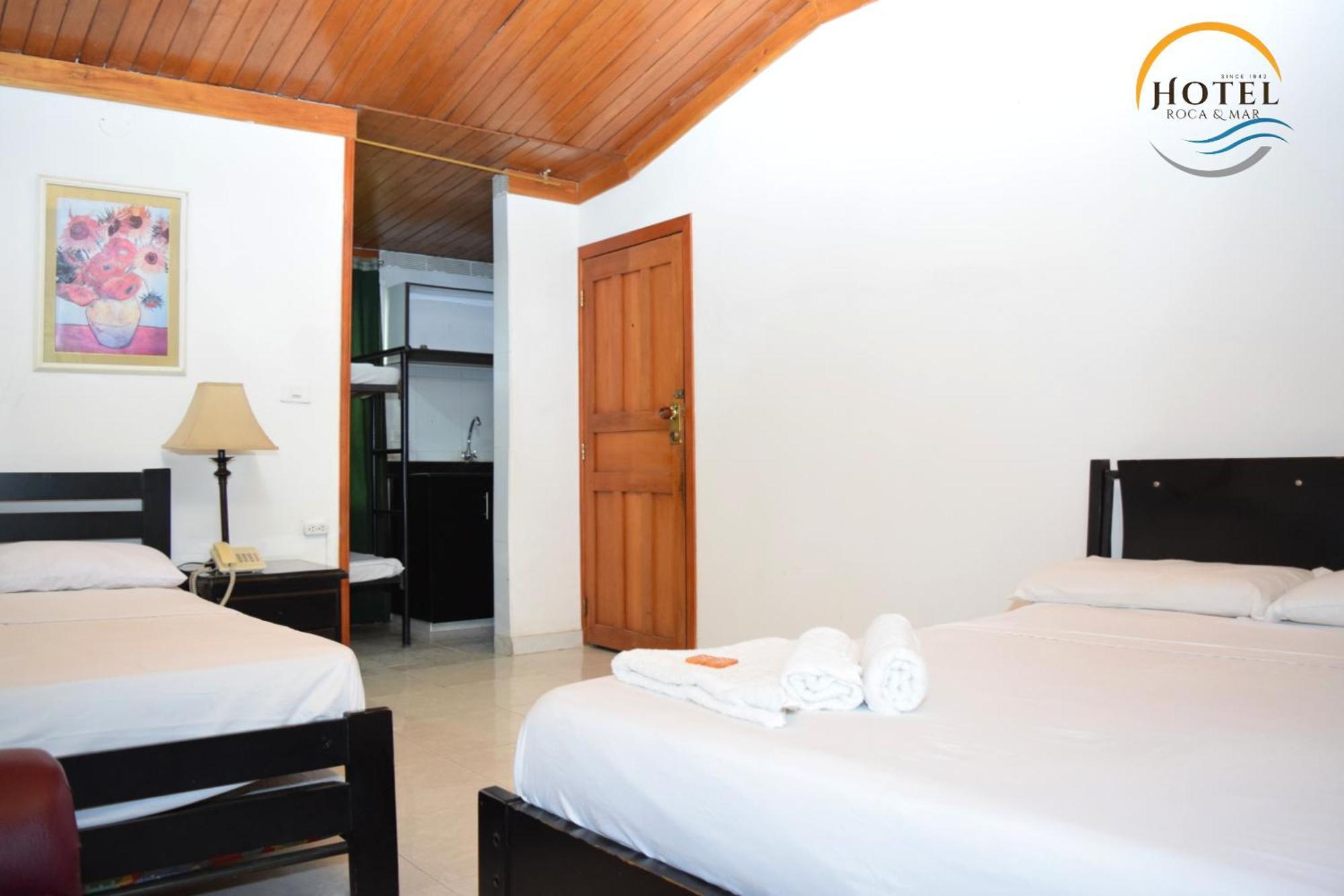 Hotel Roca & Mar Santa Marta  Exterior photo