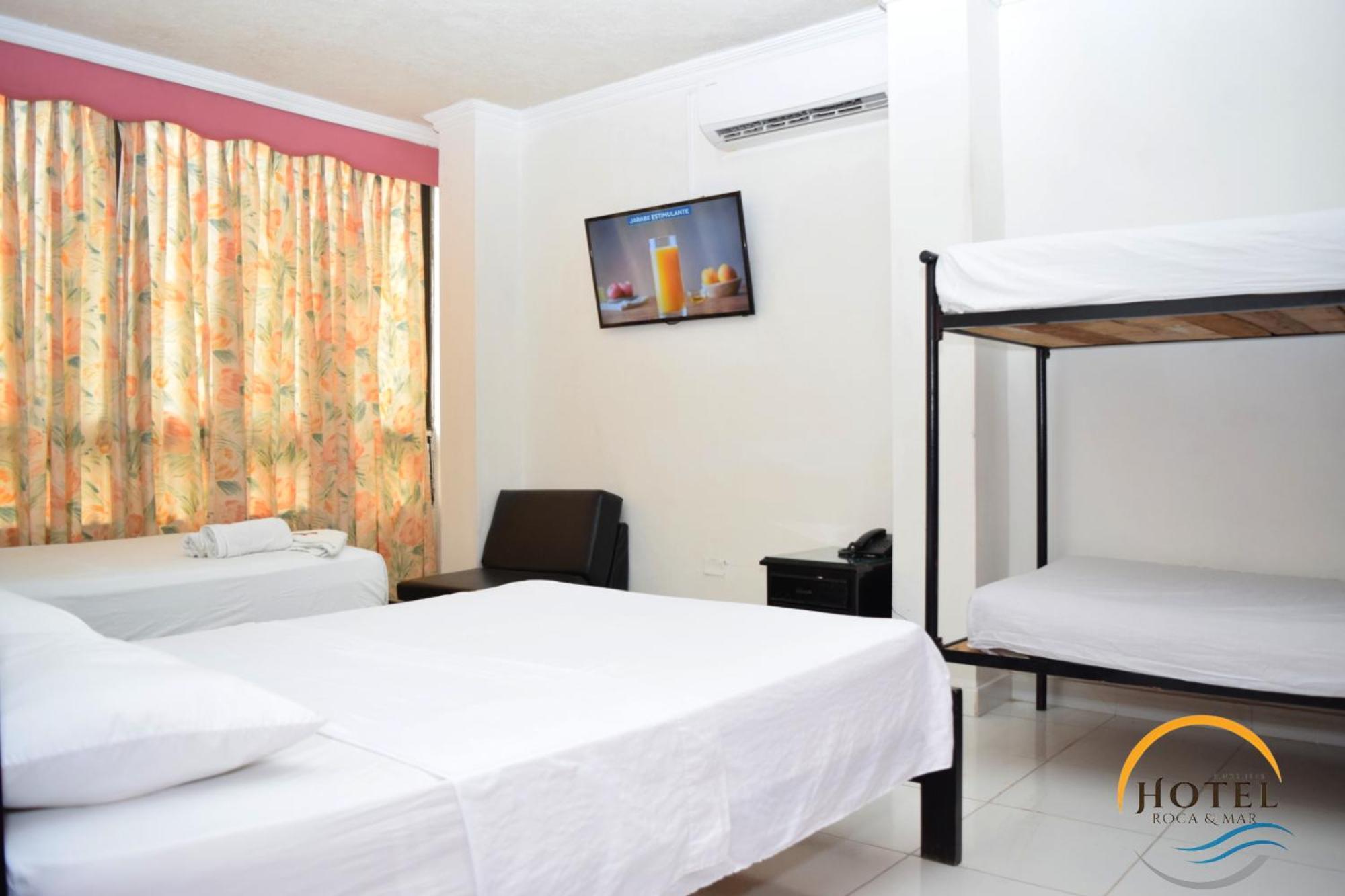 Hotel Roca & Mar Santa Marta  Exterior photo